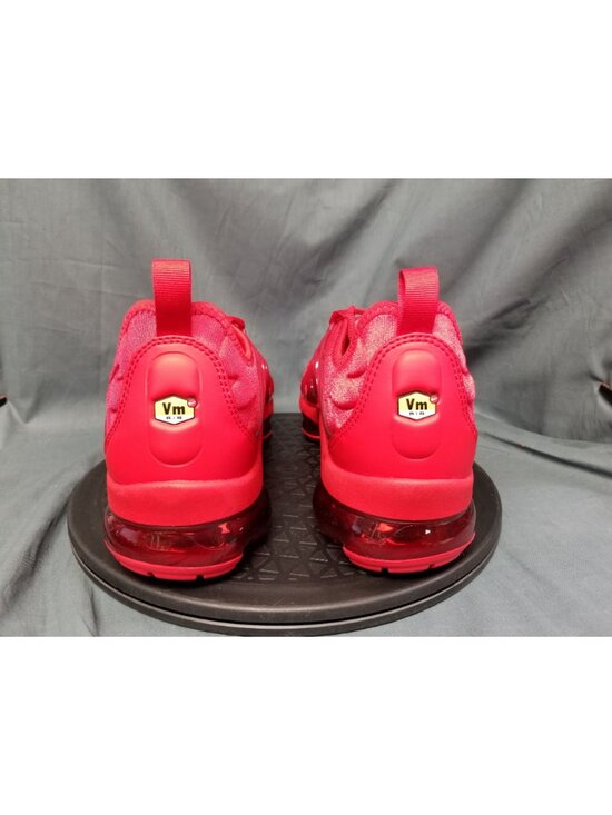 Nike Air VaporMax Plus Sneakers Triple Red CW6973 600 Mens Size 8.5 NEW NO BOX! main image 11